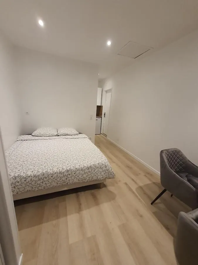 Lejlighed Studio Calme Dans Villa Habitee, Parking Prive Et Gratuit Rhut